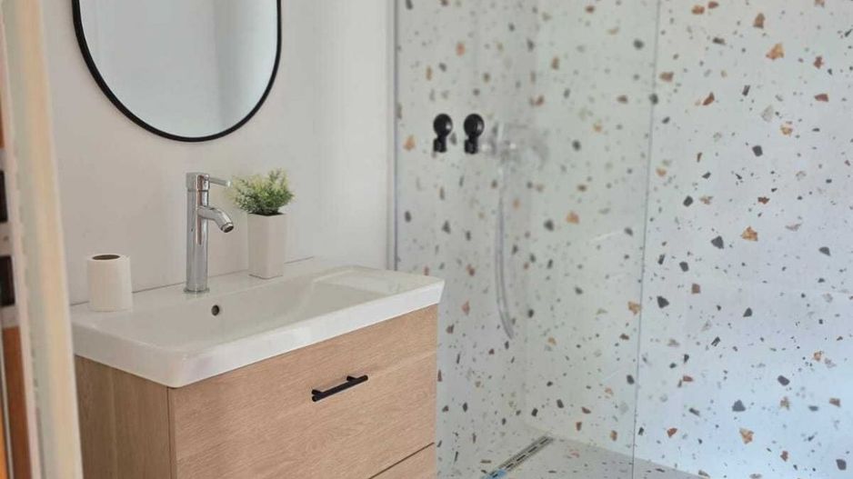 AP. 2 CAMERE CHITILA, CENTRALA TERMICA, MOBILAT MODERN, LOC PARCARE - Poză 8