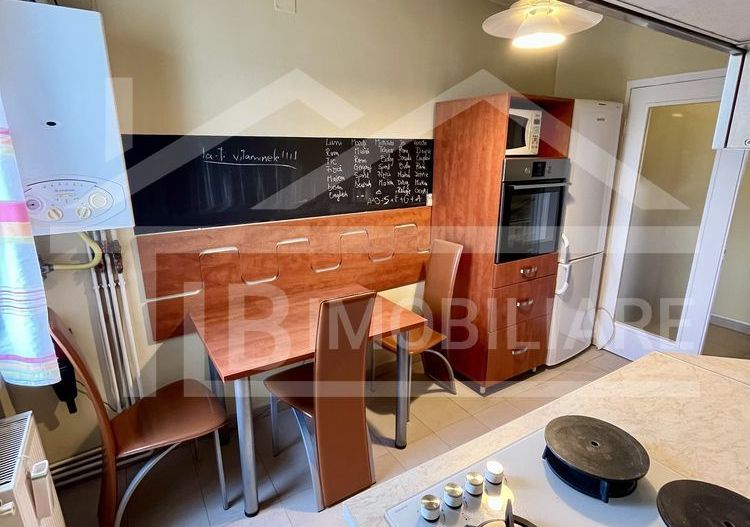 Apartament cu 3 camere, 70 mp, decomandat, Zona Fortuna - Poză 4