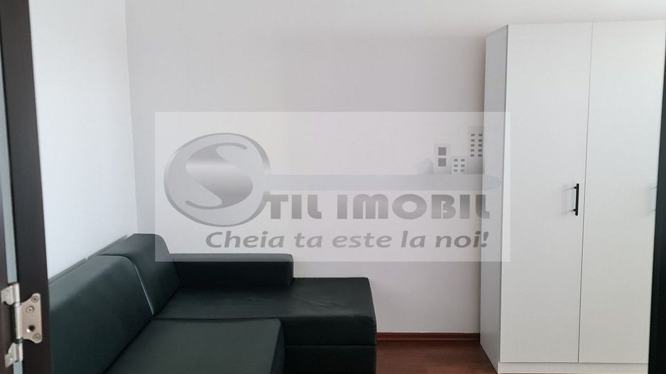 Ap 2 camere decomandat– 57 mp, Etaj 10, Renovat - 370 Euro - Poză 3