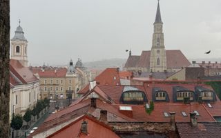 Apartament 2 camere, Ultracentral, ideal pentru locuit sau investitie - Poză 8