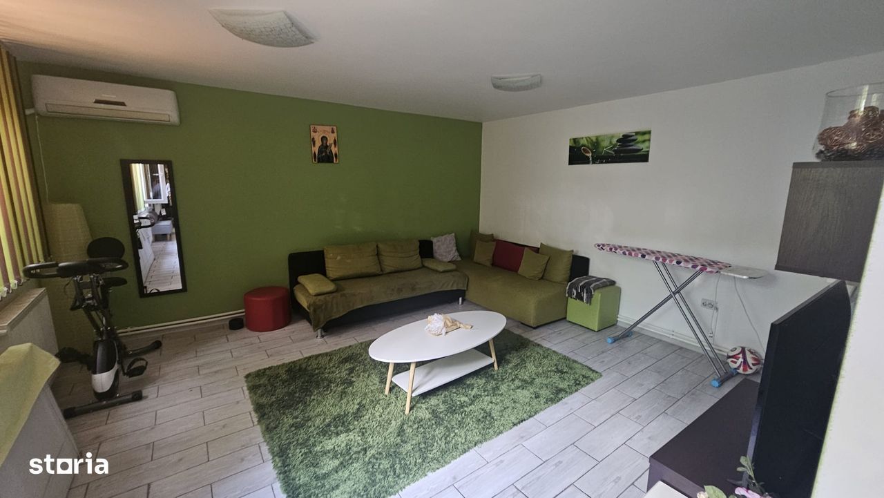 De vanzare casa + teren, zona Pucheni, sector 5 - Poză 1