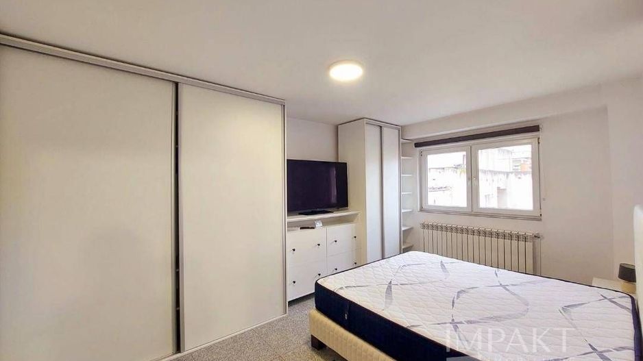 chirie apartament 3 camere zona Iulius mall,  cu parcare - Poză 5