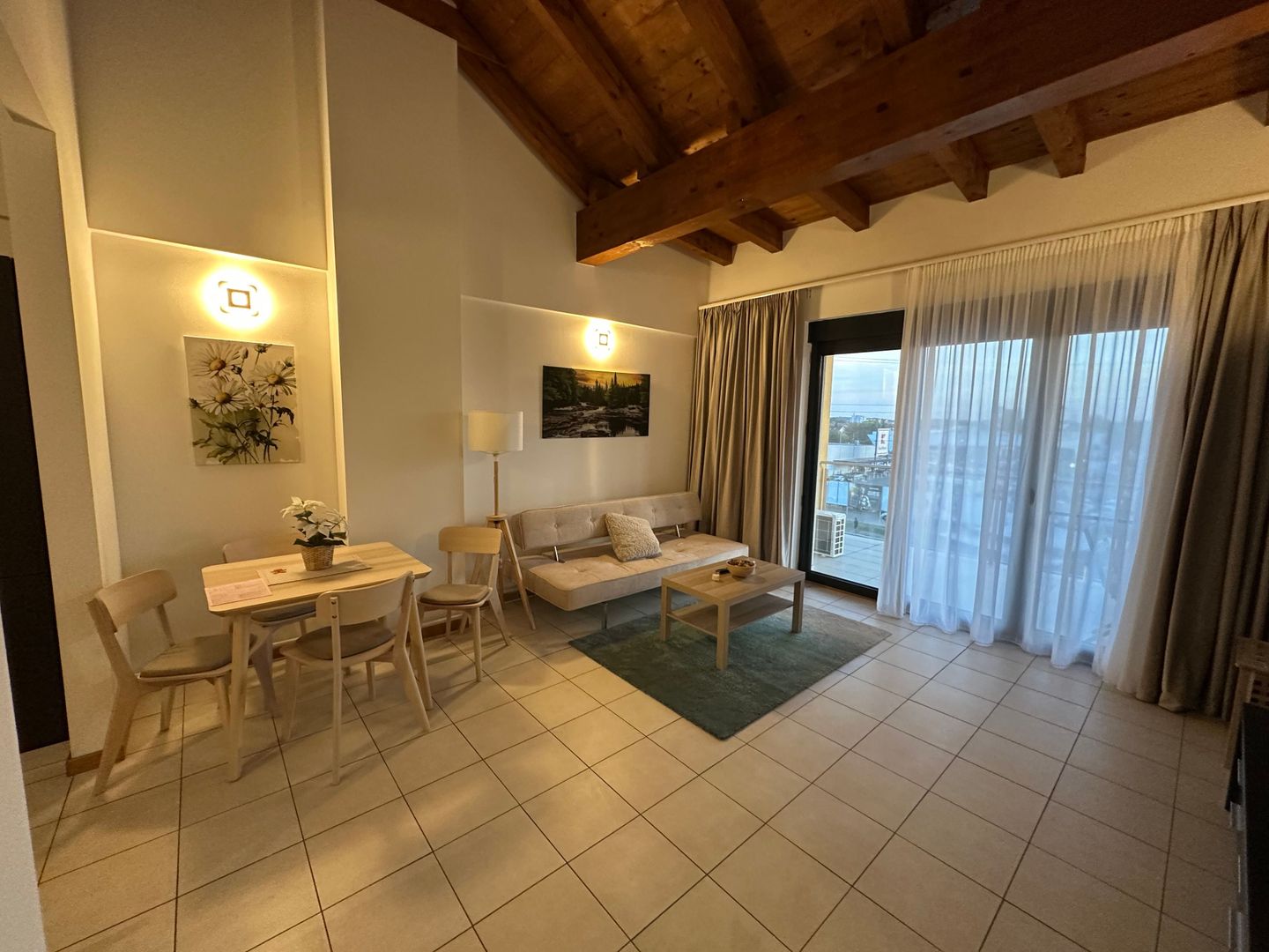 Apartment 2 canere la intrare in Dumbravita - Poză 8