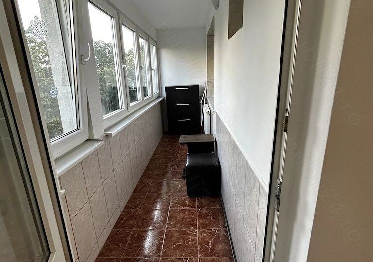 Apartament 2 camere cu centrala proprie si loc de parcare in zona Dristor - Poză 3