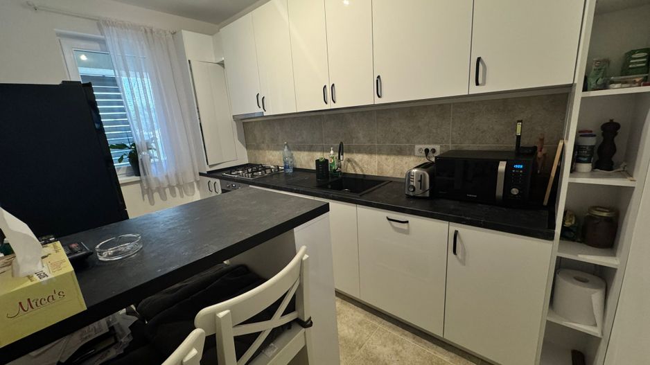 Vilă 3 camere mobilata 3 locuri parcare  Safirului Bragadiru - Poză 4