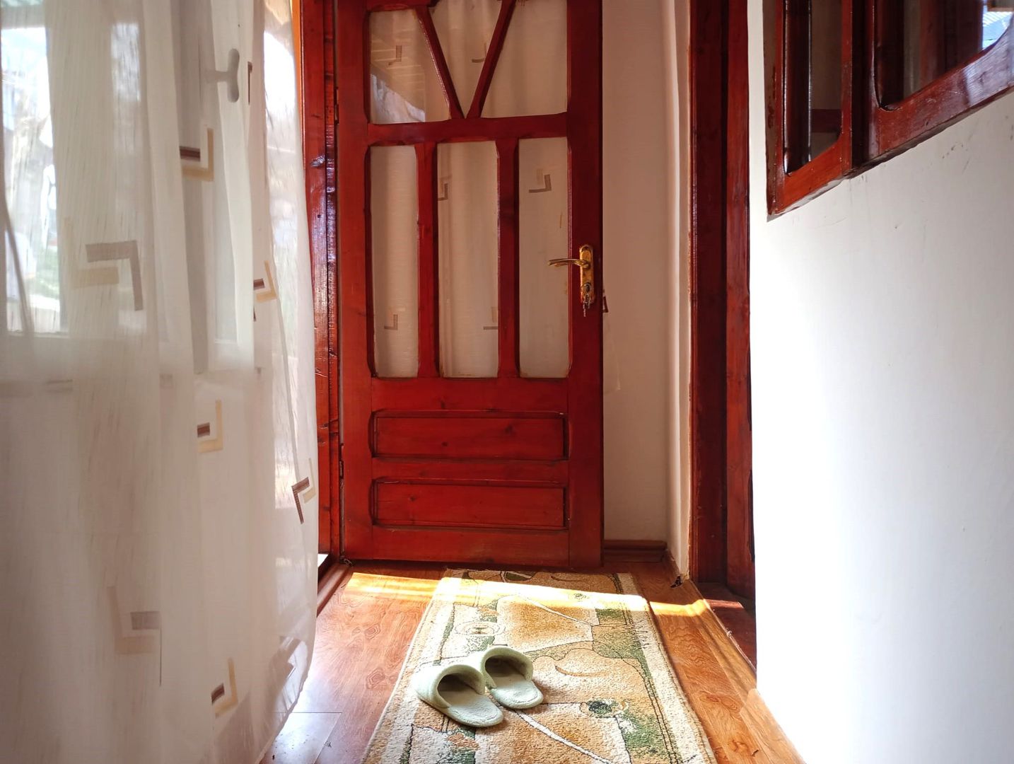 Zone de deal! Vanzare casa in Vulcana de Sus! - Poză 13