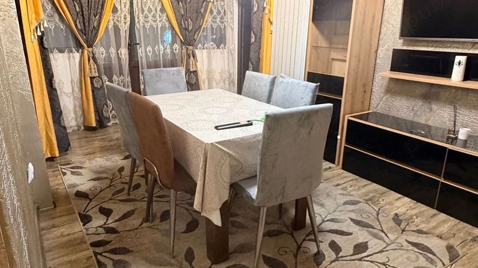 De inchiriat apartament cu 3 camere, Tiglina 1, parter, 500 euro - Poză 1