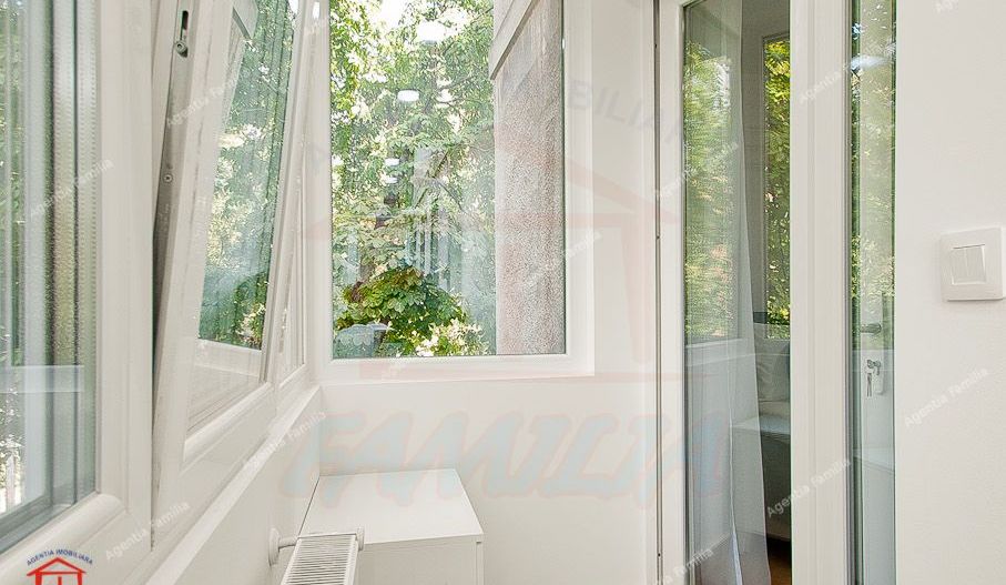 3 camere foarte frumoase in Centru - Poză 6