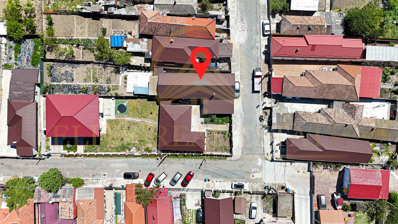 Proprietate elegantă, ideală pentru familie – Ovidiu Central - Poză 11