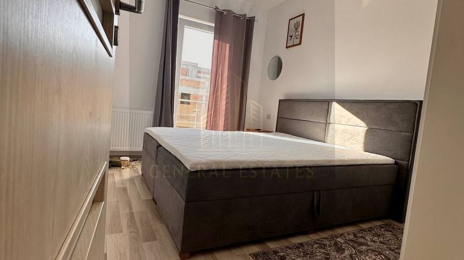 Apartament spre inchiriere zona Coresi - Poză 2