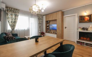 Apartament 3 camere cu parcare, de vânzare în zona Vivo! - Poză 1