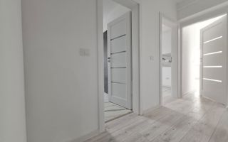 Apartament 1 camera de vanzare in Iasi, Galata, 45,12 mp, baie cu geam - Poză 1