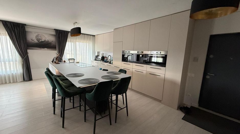 Apartament bloc NOU,4 camere,3 bai,2 terase,parcare privată - Poză 11