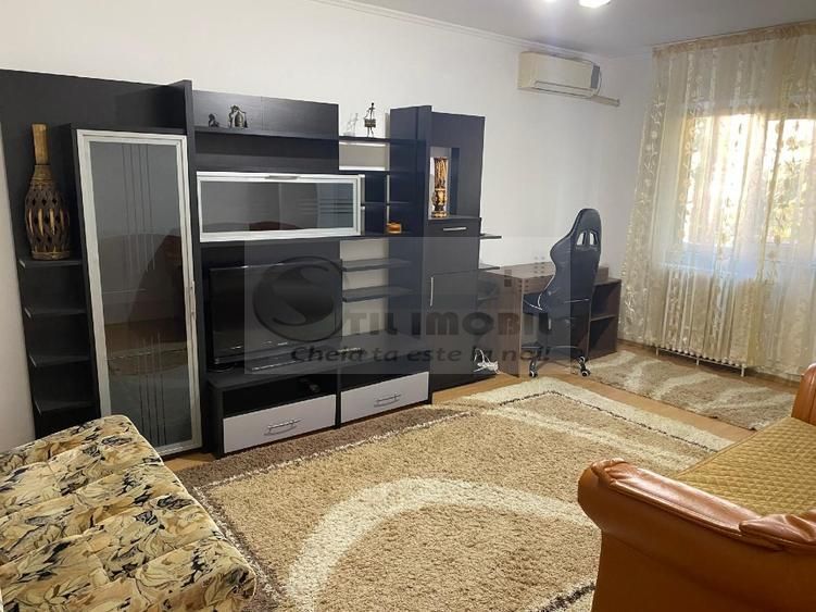 Apartament 2 camere decomandat, in Nicolina - Poză 1