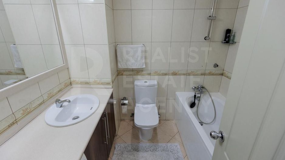 Chirie, apartament, 4 camere, str. Bucureşti, Centru - Poză 14