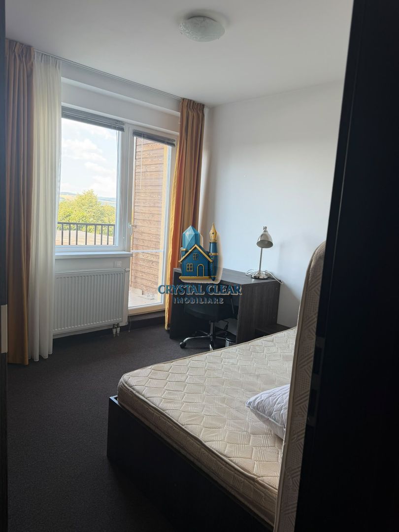 Apartament - Penthouse 4 camere - zona 7 noiembrie - Poză 4