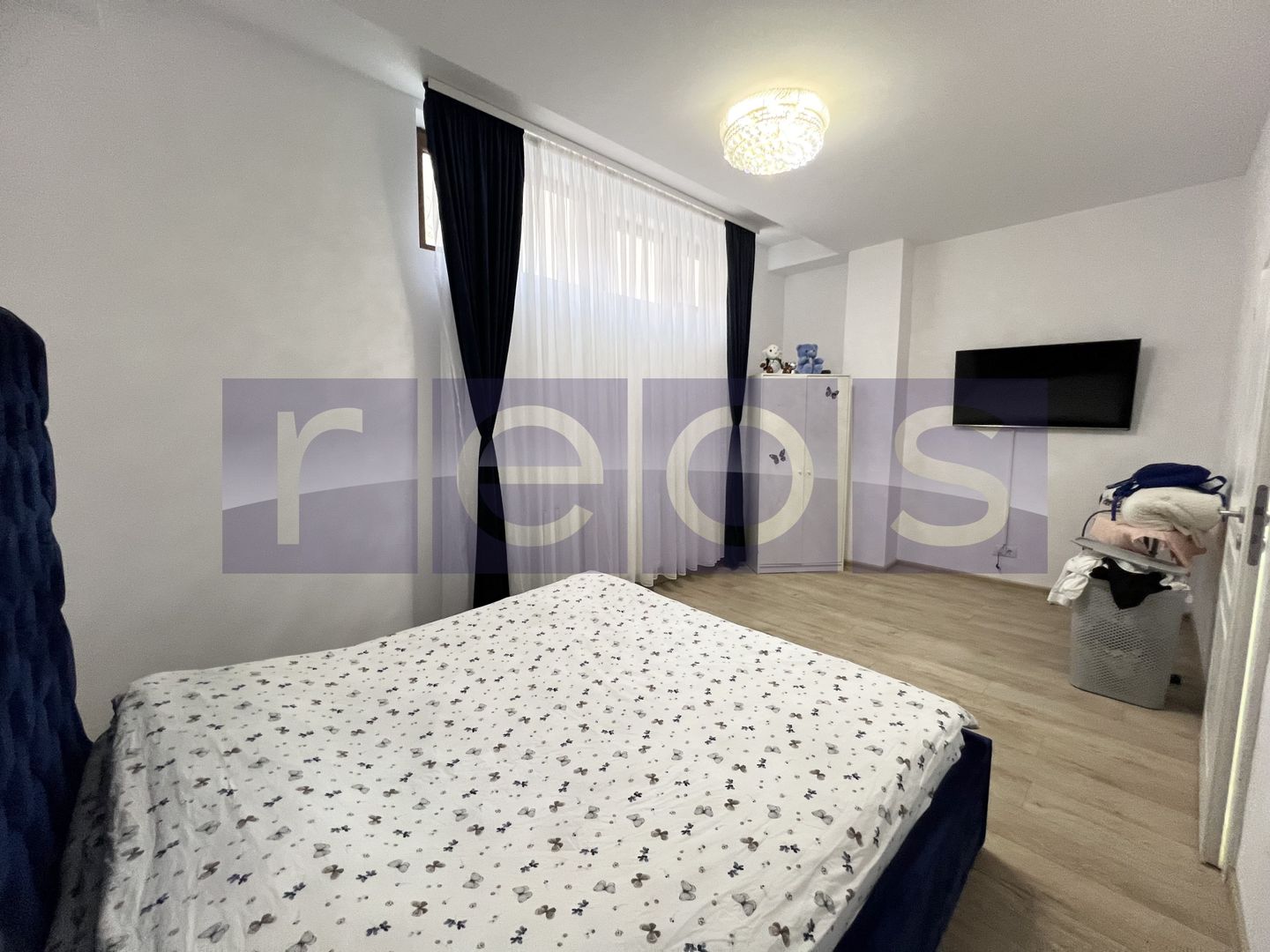 VANZARE | 3 CAMERE | PIATA CHIBRIT | TERASA | BOXA SI GARAJ INCLUSE - Poză 4