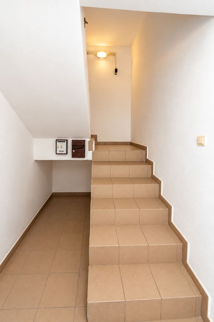 Apartament 2 camere de vanzare, 67mp mobilat, parcare, bloc cu 6 ap. - Poză 28