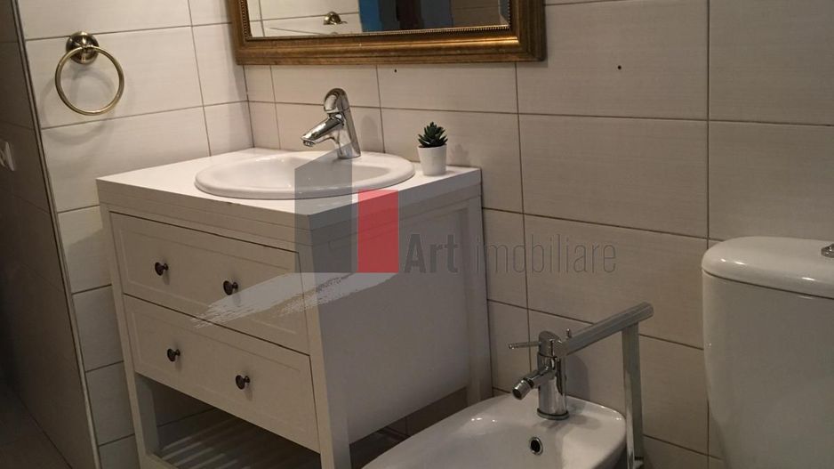 Apartamentul "RUIM" ,  Universitate-Piata Rosetti, FARA RISC SEISMIC - Poză 26