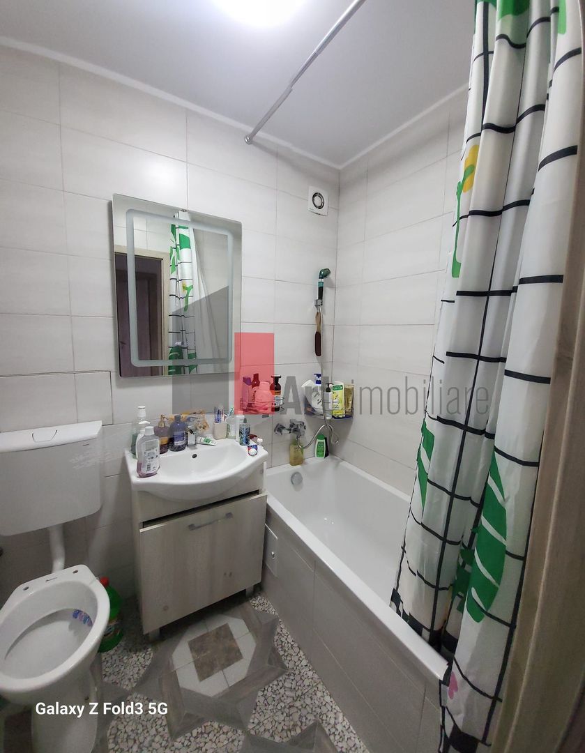 Apartament 3 camere decomandat Trapezului - Poză 15