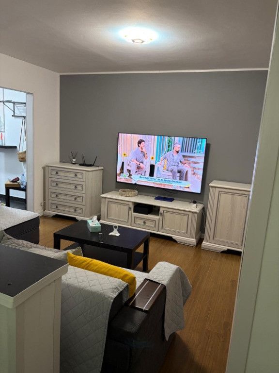 Apartament Luminos 3 camere, zona Bld. Alexandru Obregia, Straduintei. - Poză 2