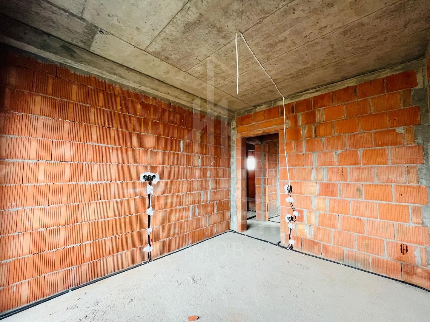 Casa individuală 4 camere-Selimbar - Poză 15