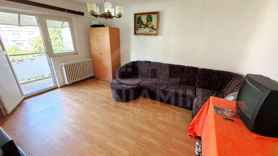Apartament 4 camere decomandat - Spitalul Judetean - 80mp -1983 - Poză 1