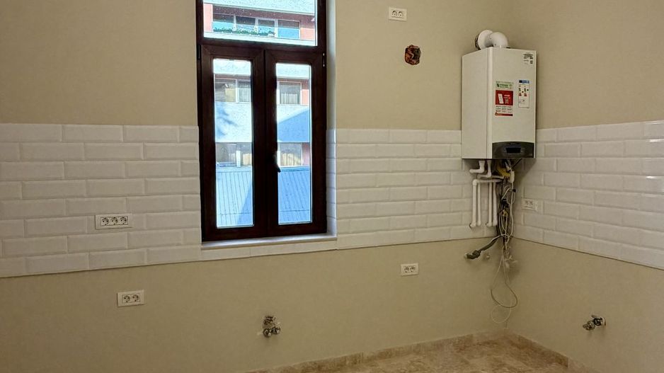 Apartament 4 camere Mihai Eminescu Piata Romana vila interbelica - Poză 8