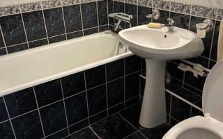 AP. 3 CAMERE DACIA, BUCATARIE INCHISA, METROU 5 MINUTE, REABILITAT - Poză 6