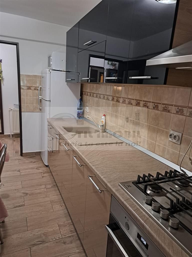 Apartament 2 Camere Decomandat Frumoasa - 400 euro - Poză 1