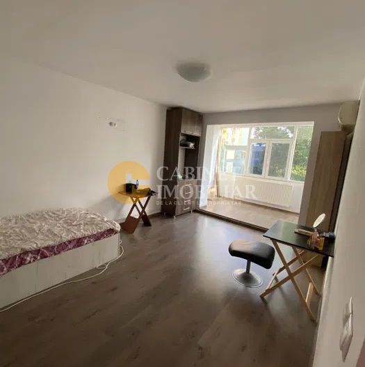 Podu Ros/Sens Giratoriu - 3 Camere Decomandat - 70 MP - Poză 2