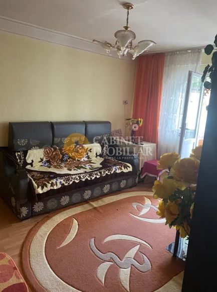Zona Zimbru apartament cu 2 camere ideal pentru investitii - Poză 2