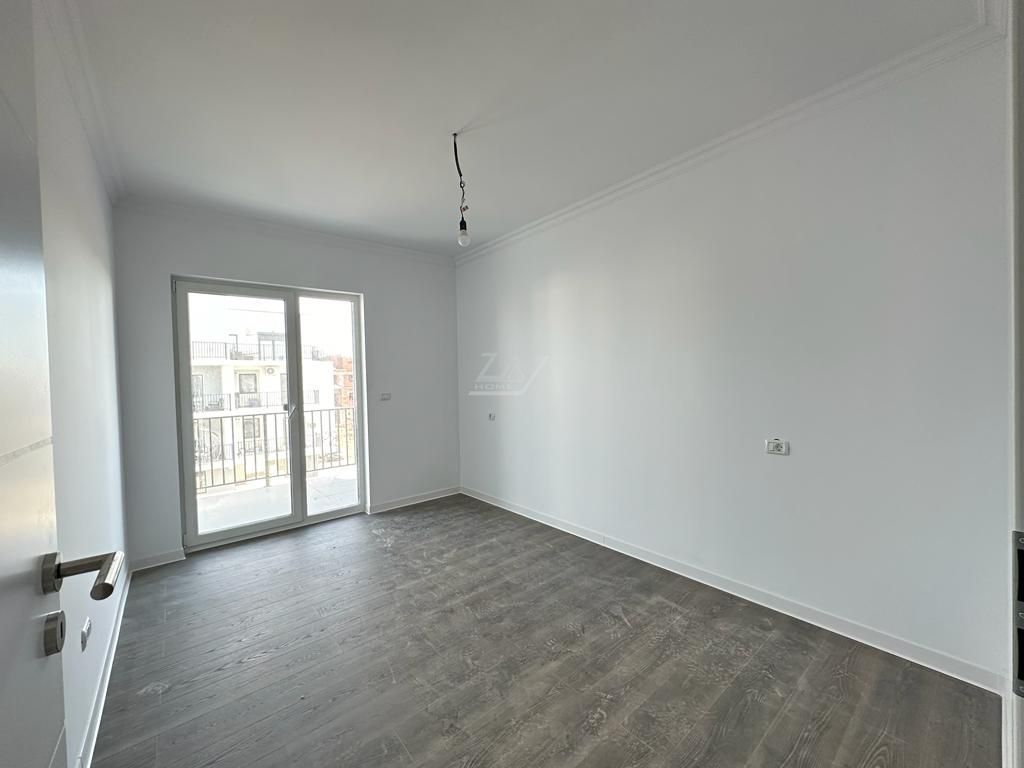 Decomandat. Etaj 1. Balcon mare. Loc de parcare. - Poză 8