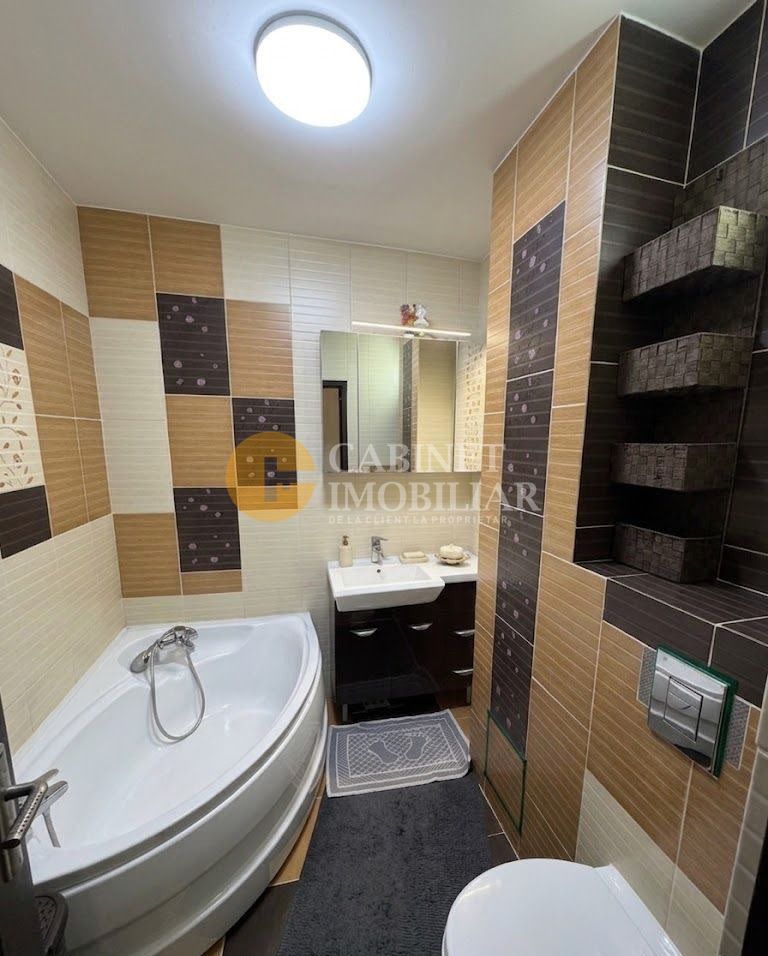 4 camere - 88 mp, 44 mp boxe - Terasa 30 mp - Zona Gării - Poză 14