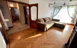 Apartament 3 camere Arhitectilor - Poză 1