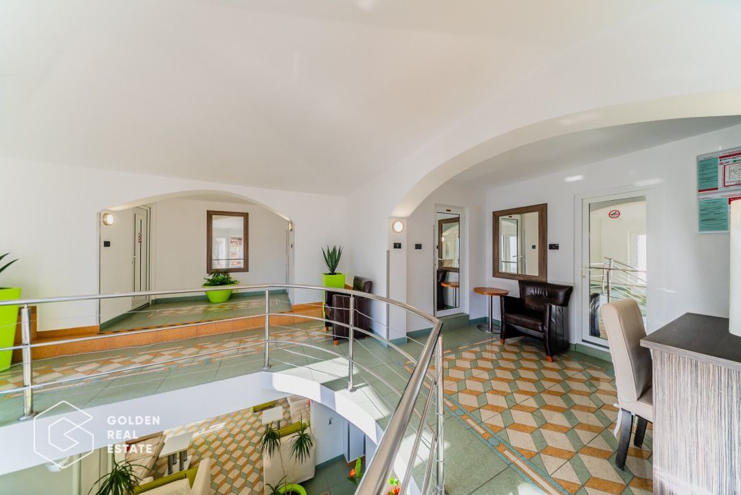 Vilă multifuncțională la cheie situată în Micalaca - Poză 31