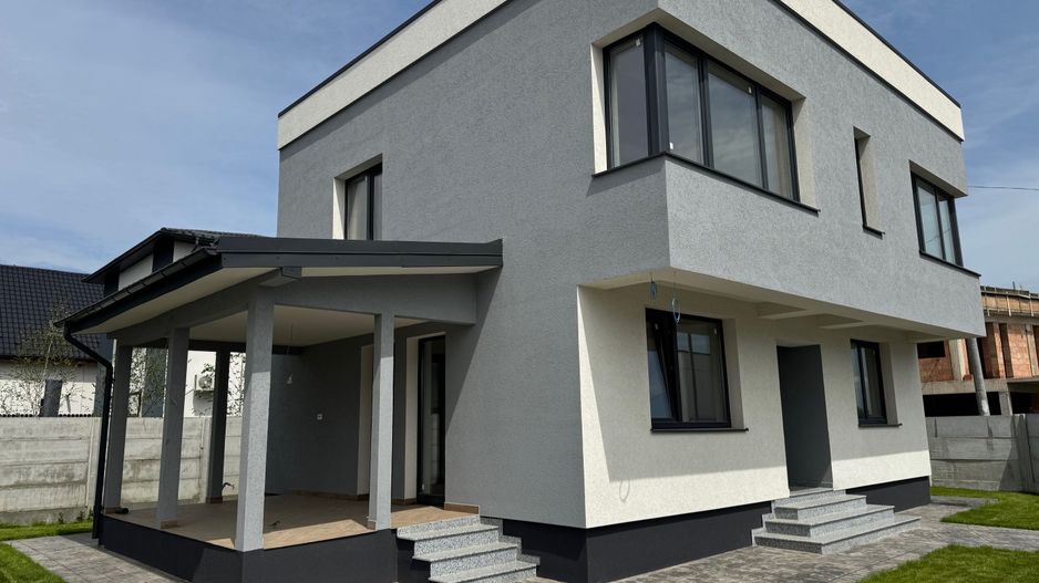 Vila Tunari cu vedere la LAC, 135m2 si curte mare - Poză 6