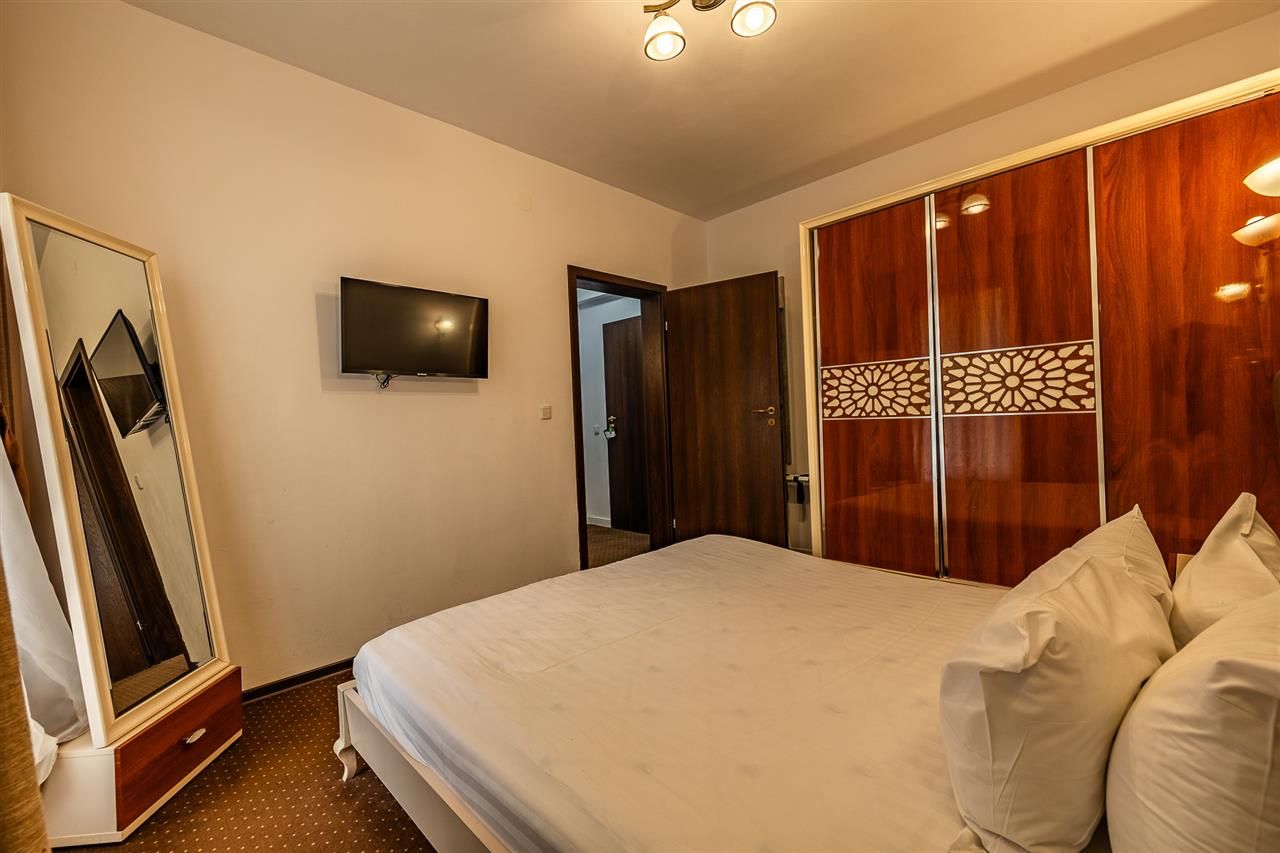 Poveste de iarna, in inima statiunii Poiana Brasov, Romania - Poză 23