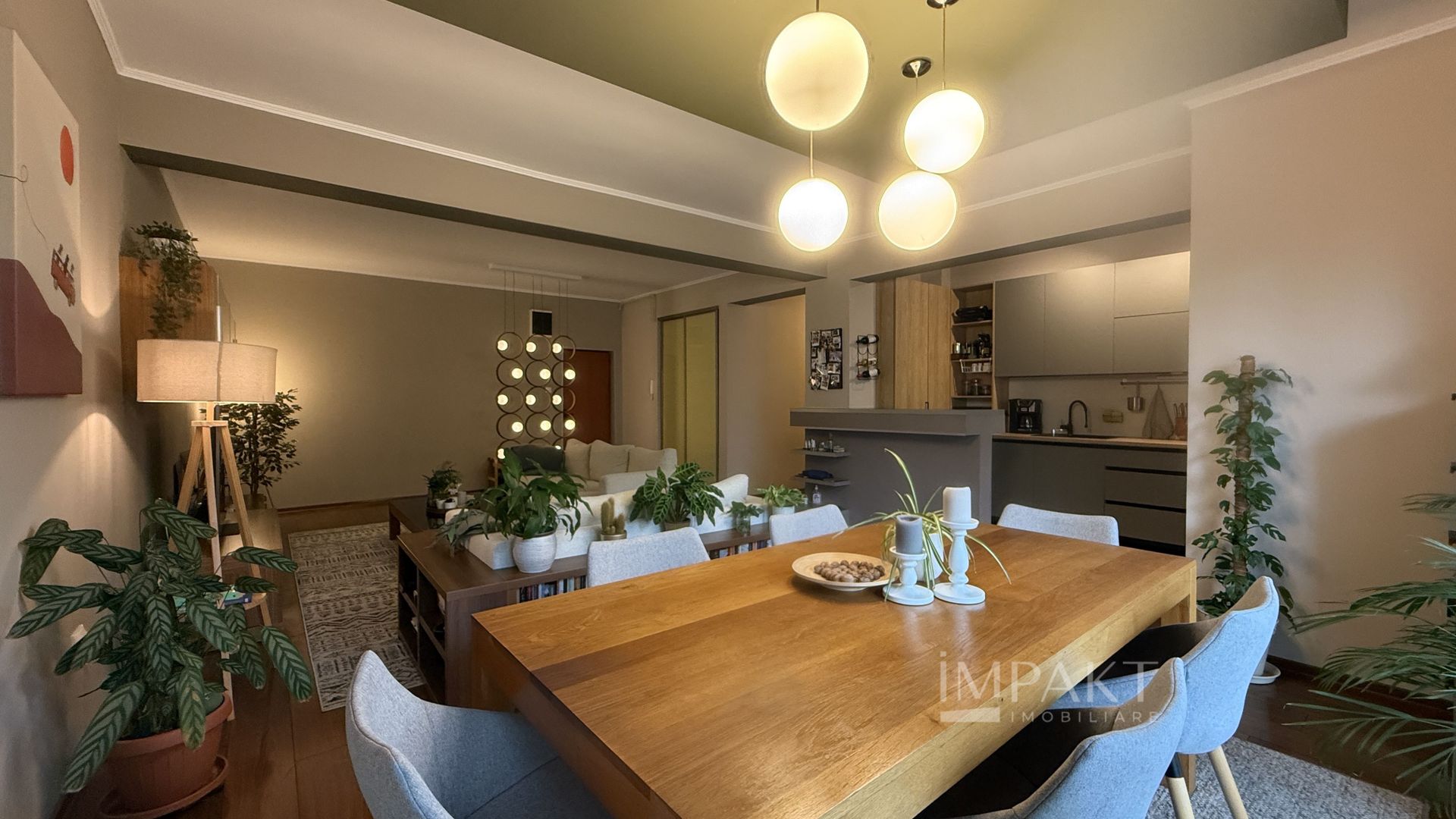 Apartament cu 3 camere cf sporit langa Grand Hotel Italia - Poză 3