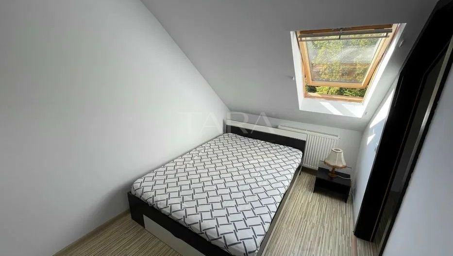 Apartament pe 2 niveluri, 3 camere, pod și parcare, Mănăștur. - Poză 8