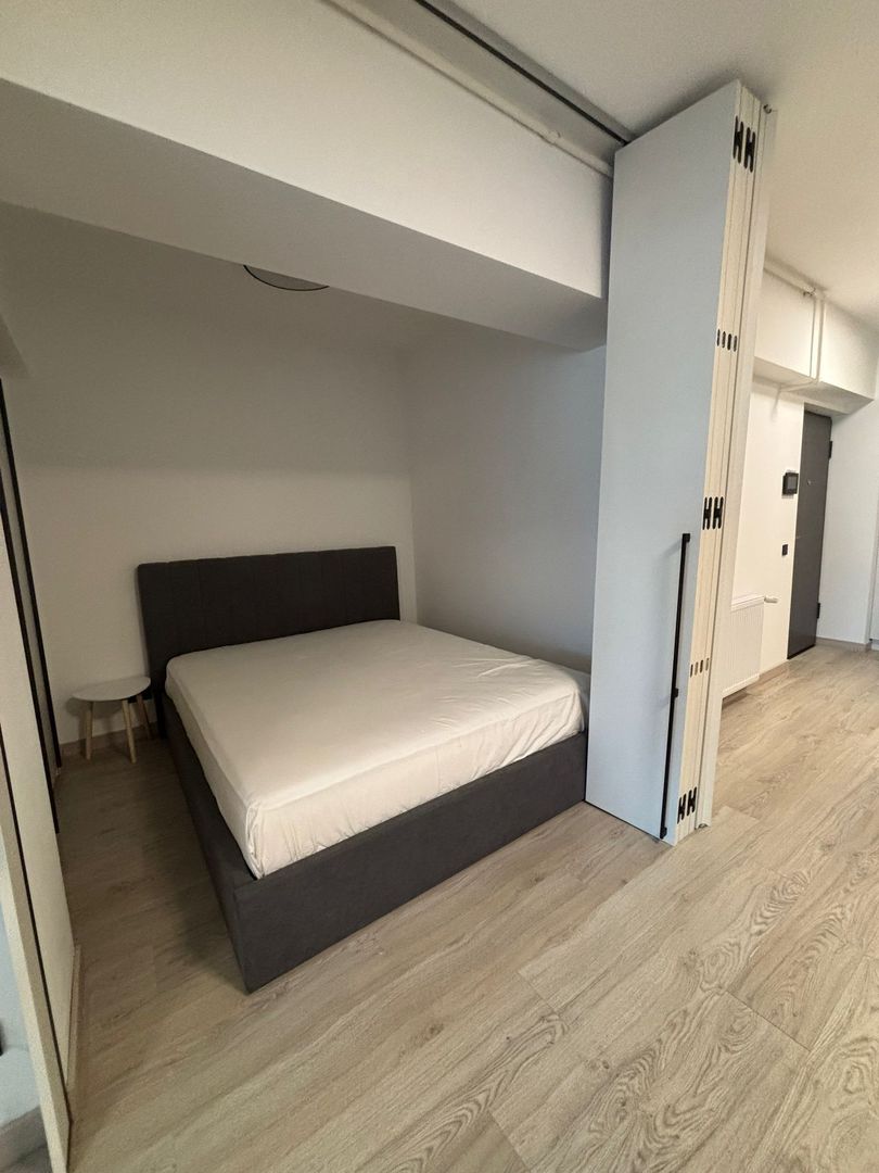 De inchiriat studio , Mall Vitan - Poză 1