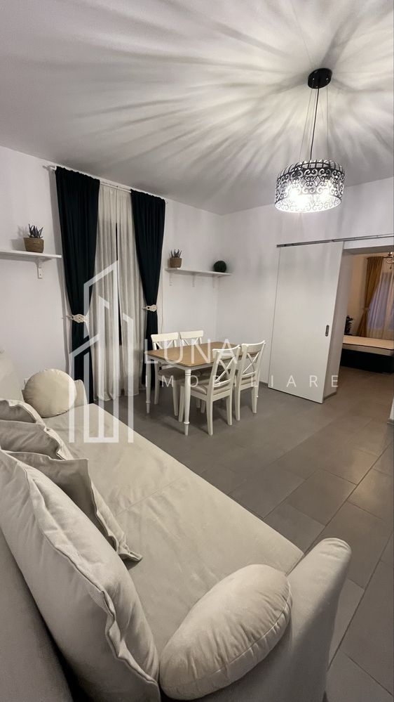 Piața Sfatului – apartament elegant, complet renovat și utilat - Poză 4