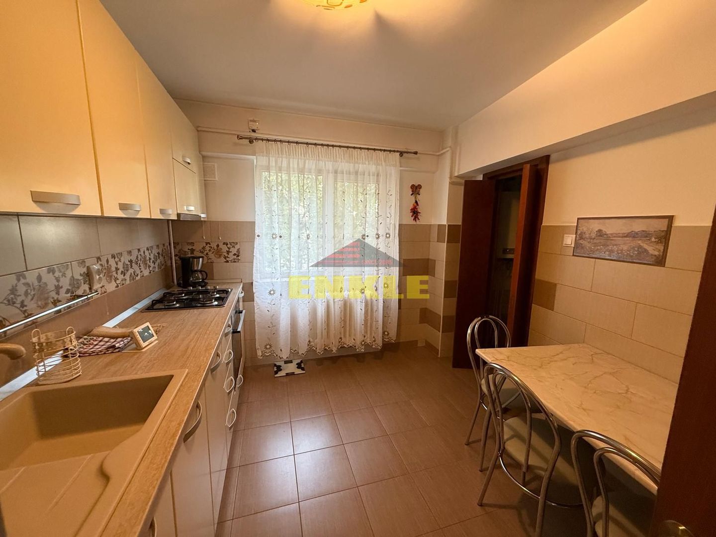 Apartament 4 camere – 92 mp utili – Zona Bazar - Poză 5