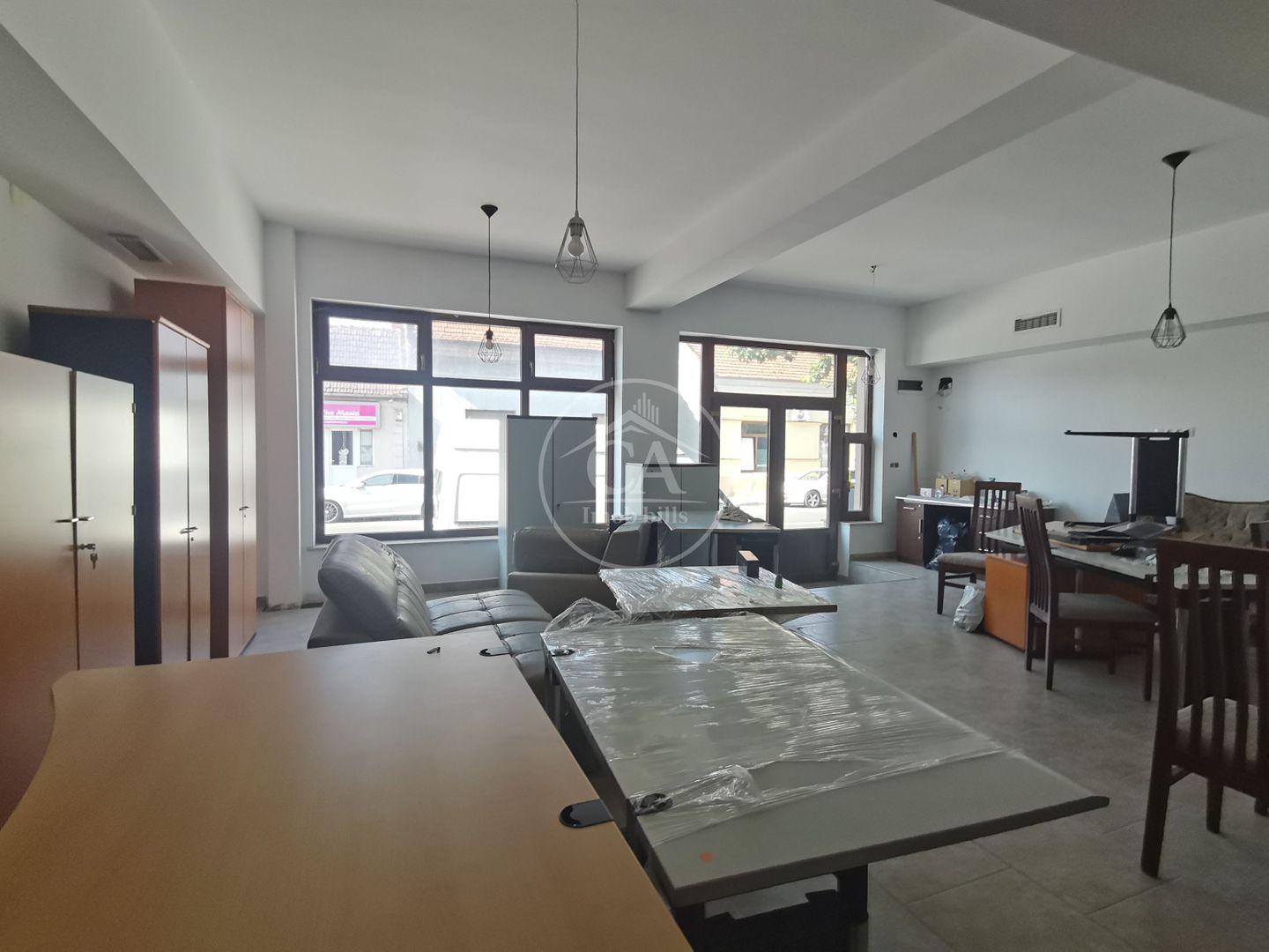 Casa de închiriat cu 7 camere în zona Dimitrie Cantemir, Oradea - Poză 5