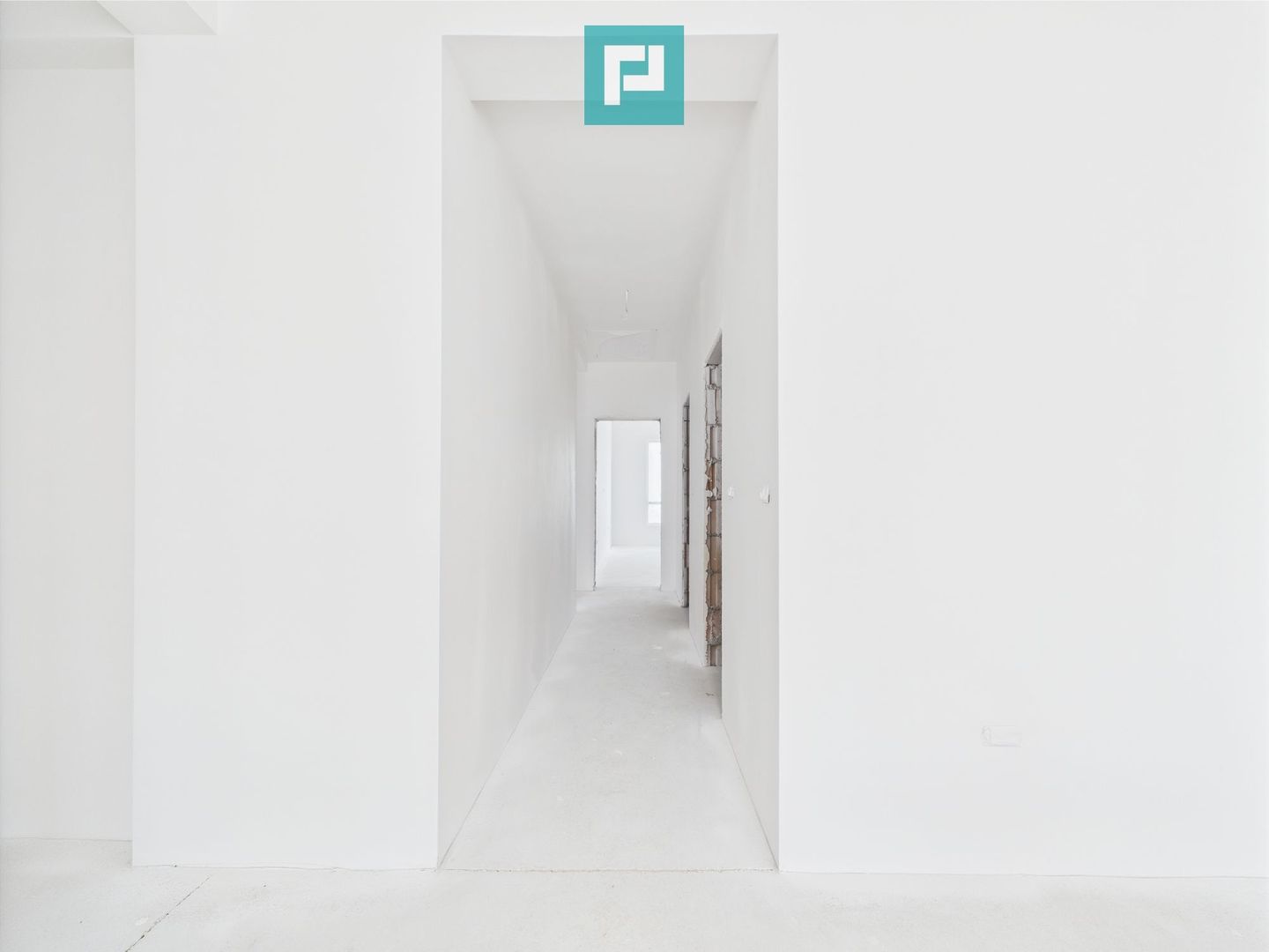 1/2 Duplex cu 4 camere și 2 băi în Moșnița Nouă - Poză 8