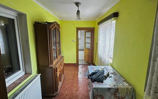 Casa cu teren de 331 mp Velenta - Poză 8