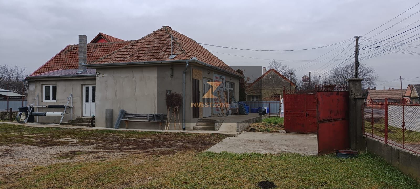 Casă în Roșiori - Poză 1