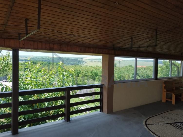 OCAZIE! Casă D+P+E Podu Iloaiei - Poză 4