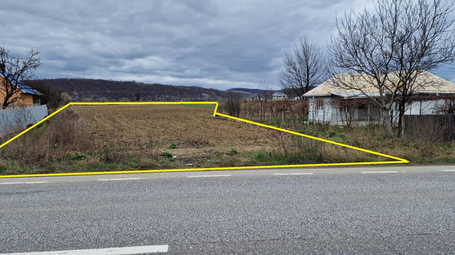 Teren intravilan in Sanduleni/Bacau de vanzare - Poză 1