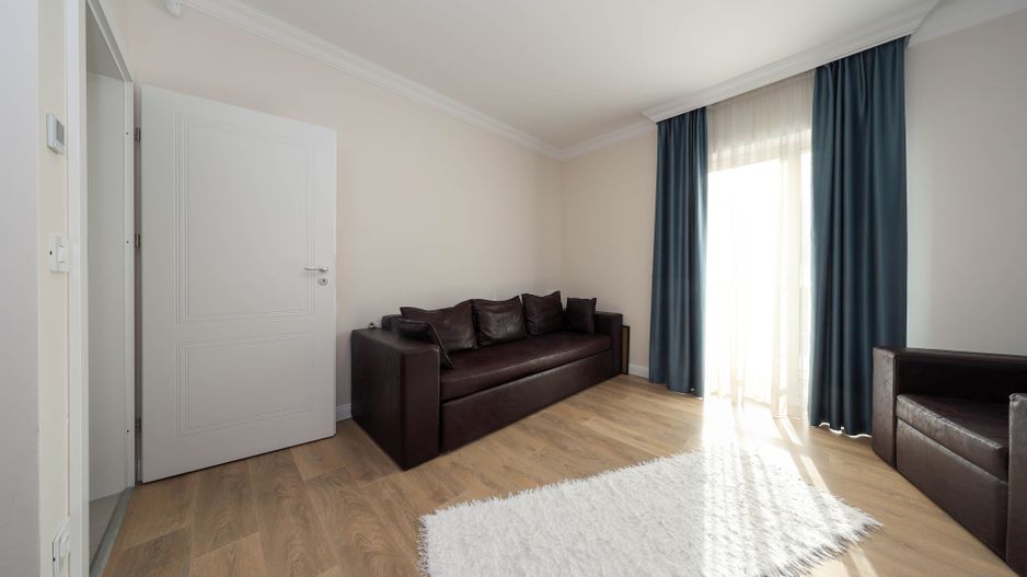 Casă ideală pentru familie în Brașov, Bunloc – spațioasă, luminoasă, priveliște - Poză 31